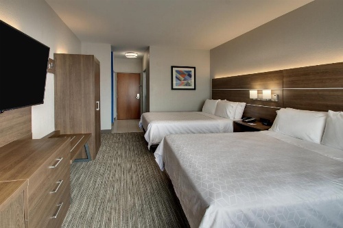 Holiday Inn Express Hotel & Suites Waukegan/Gurnee image 10