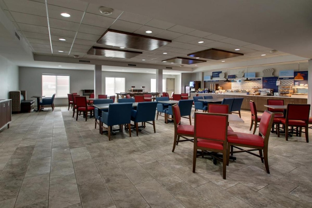 Holiday Inn Express Hotel & Suites Waukegan/Gurnee Image 39