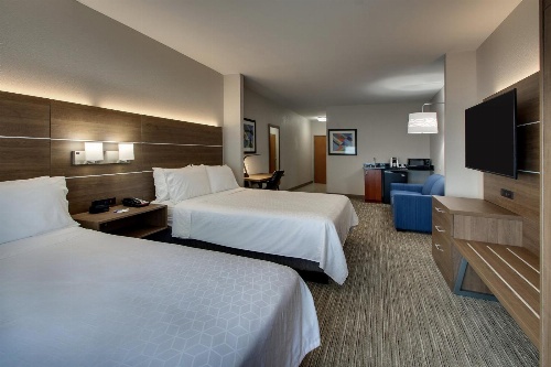 Holiday Inn Express Hotel & Suites Waukegan/Gurnee image 4